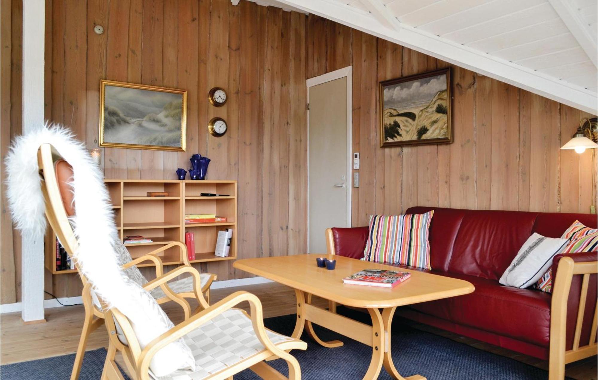 2 Bedroom Beautiful Home In Hvide Sande Bjerregard Exterior photo
